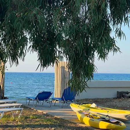 Dimitra 1 - Seaside Apartament *