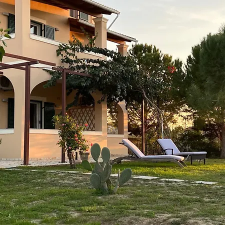 Appartement Dimitra - Seaside Lefkímmi